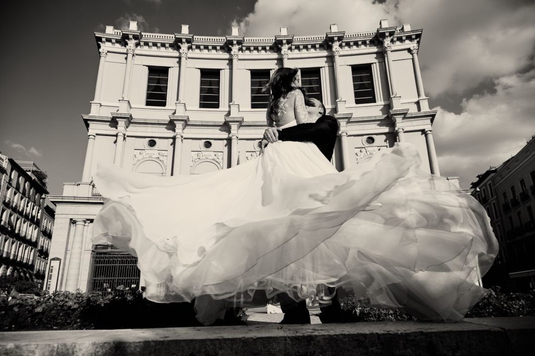 Las-mejores-fotos-de-boda-de-Madrid-diferentes-originales-naturales-con-estilo-reportajes-de-boda-espontáneos (1133)