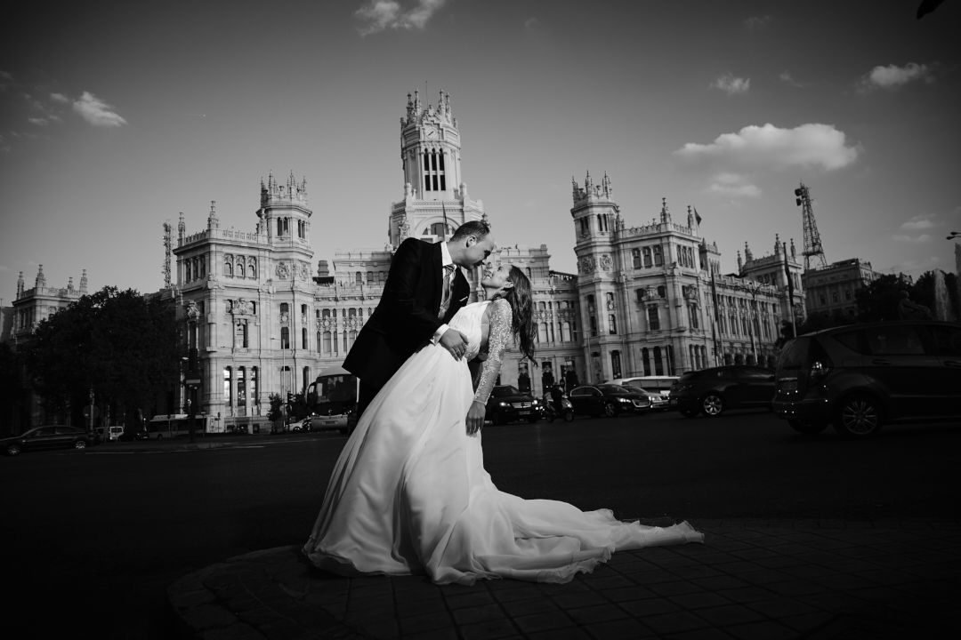 Las-mejores-fotos-de-boda-de-Madrid-diferentes-originales-naturales-con-estilo-reportajes-de-boda-espontáneos (1298)