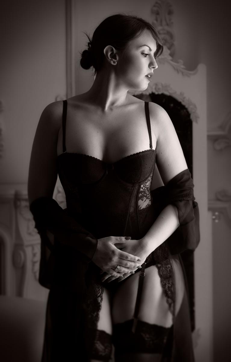 fotografía belleza femenina en lenceria sensual boudoir Madrid