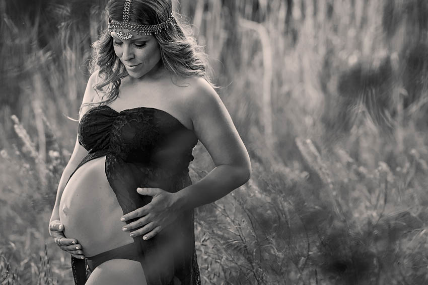 fotos bonitas de embarazada profesional al aire libre