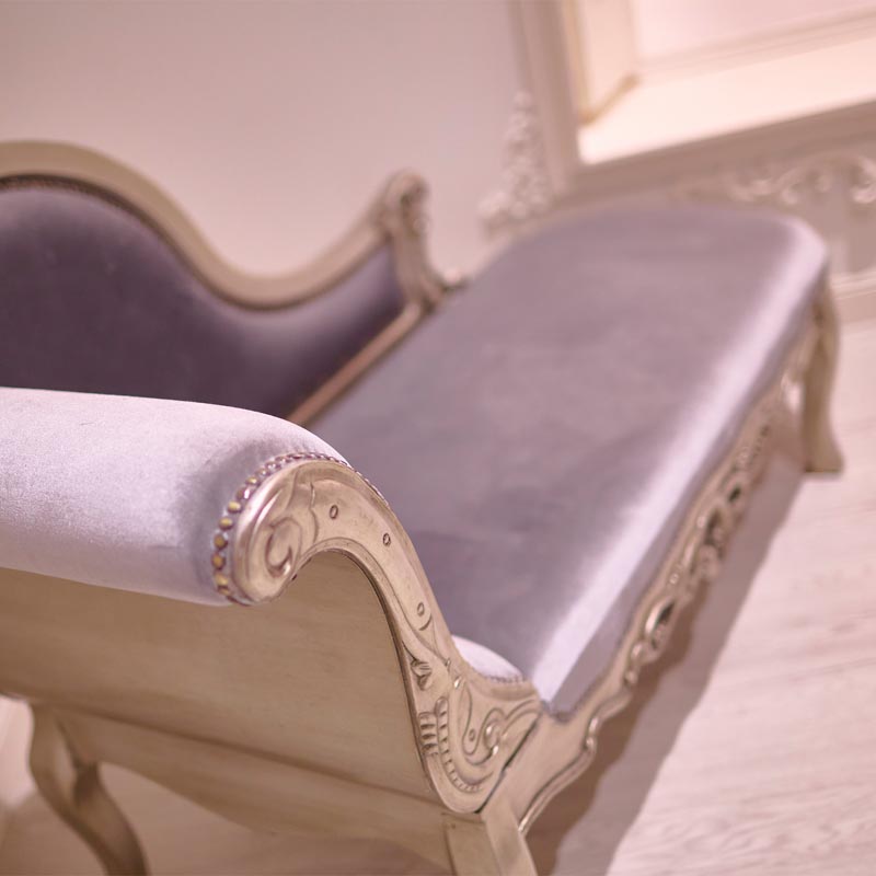 detalles de sofá para fotos boudoir
